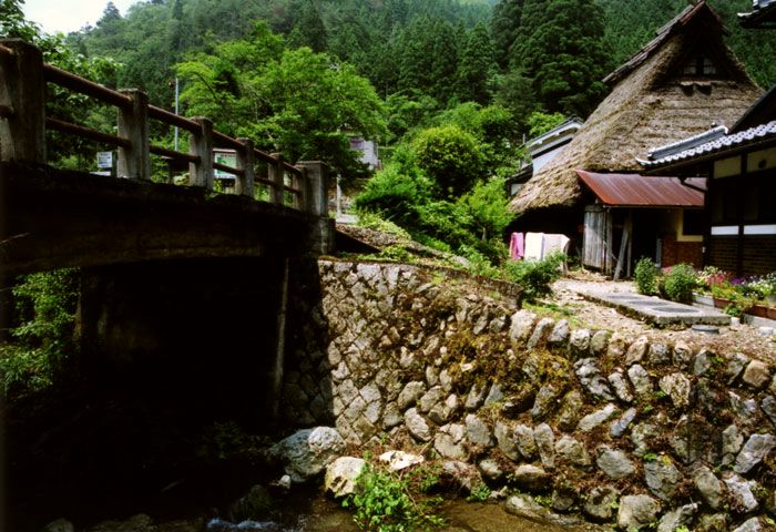 関西の茅葺民家 82