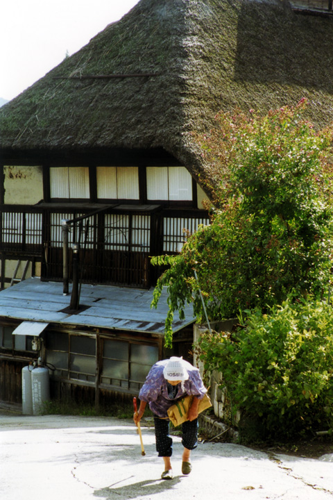 東北の茅葺民家 26