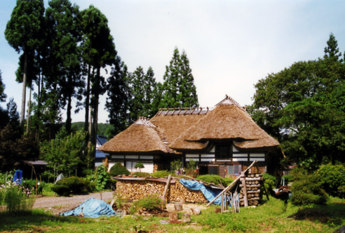 東北の茅葺民家 3