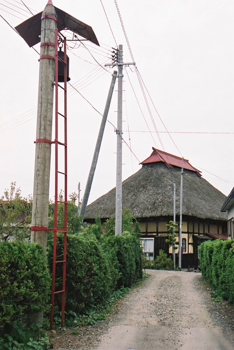 東北の茅葺民家 53