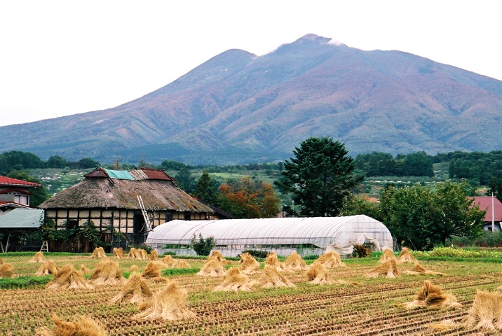 東北の茅葺民家 55